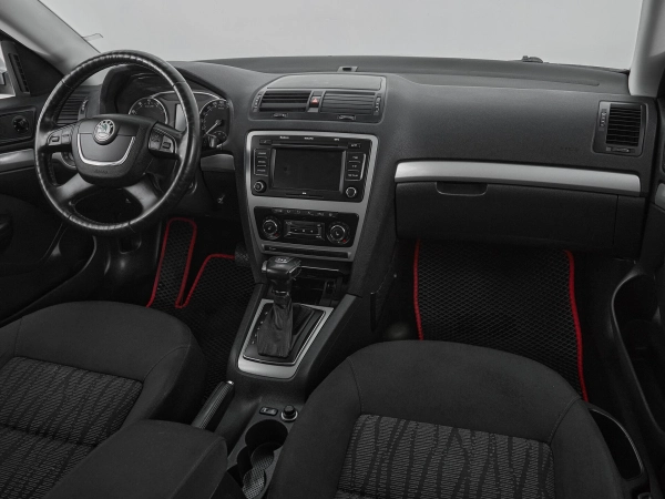 Skoda Octavia, II (A5) Рестайлинг фото №9