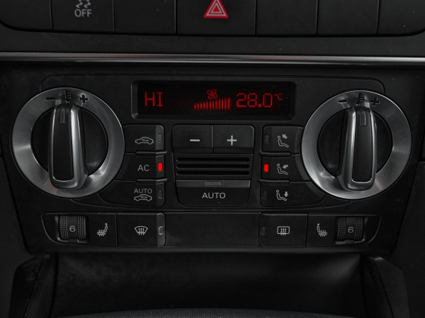 Audi A3, II (8P) Рестайлинг 2 фото №15
