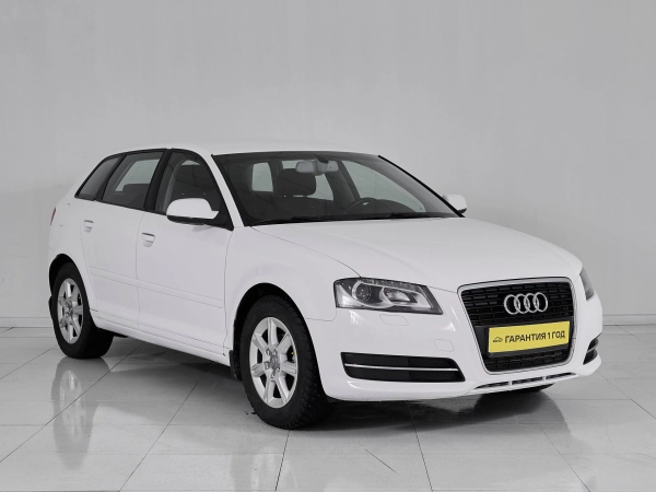 Audi A3, II (8P) Рестайлинг 2 фото №3