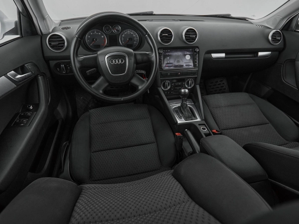 Audi A3, II (8P) Рестайлинг 2 фото №7