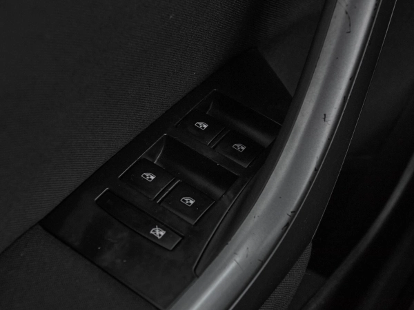 Opel Astra, J Рестайлинг фото №13