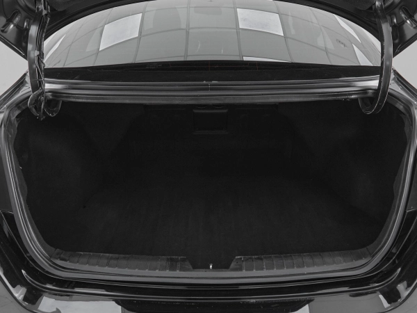 Kia K5, I фото №19