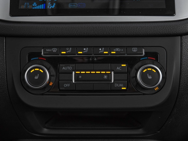 Volkswagen Tiguan, I фото №15