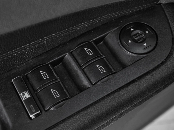 Ford Focus, II фото №11