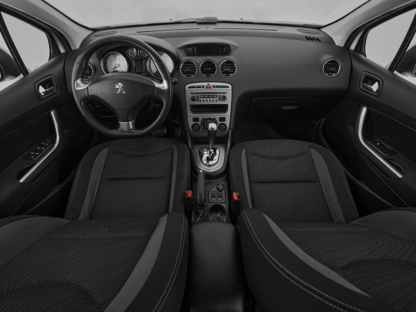 Peugeot 408, I фото №8