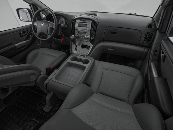 Hyundai Grand Starex, I фото №11