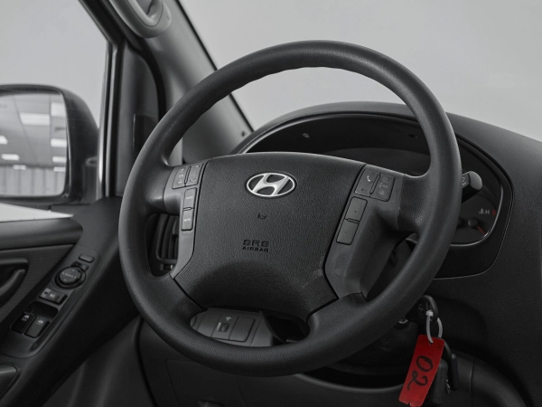 Hyundai Grand Starex, I фото №12