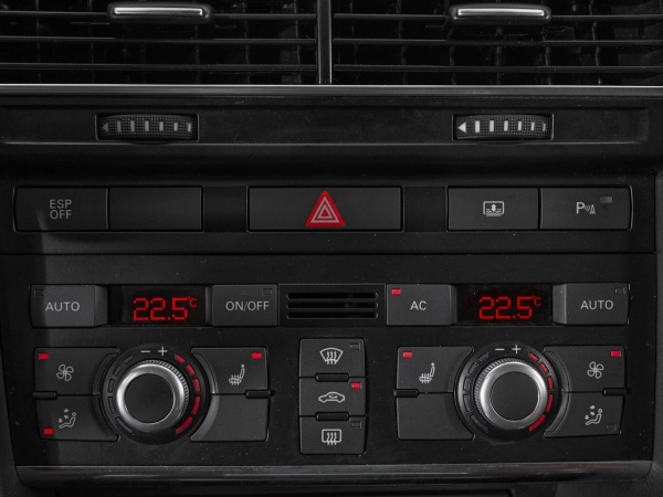 Audi A6, III (C6) Рестайлинг фото №17
