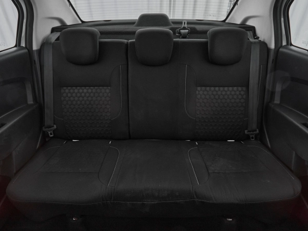 Renault Logan, II фото №16