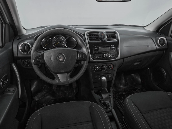 Renault Logan, II фото №7