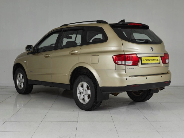 SsangYong Kyron, I Рестайлинг фото №6