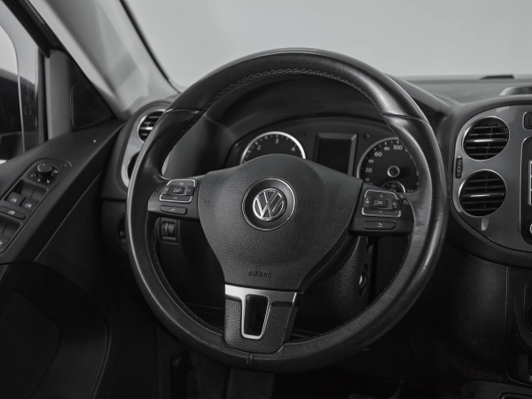 Volkswagen Tiguan, I Рестайлинг фото №10