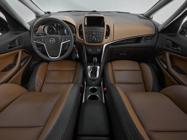 Opel Zafira, C фото №10