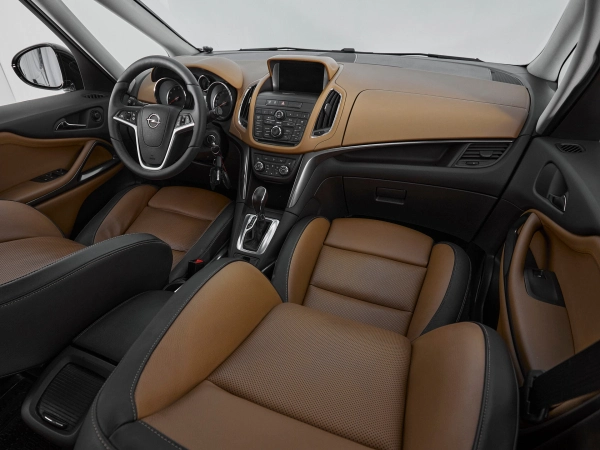 Opel Zafira, C фото №11