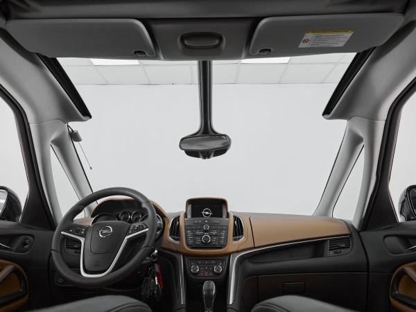 Opel Zafira, C фото №8