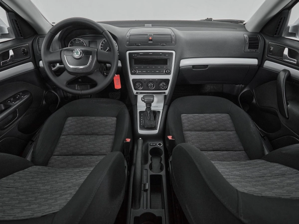 Skoda Octavia, II (A5) Рестайлинг фото №8