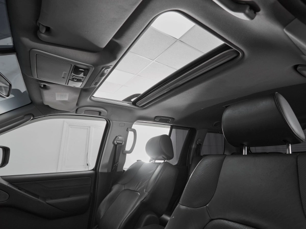 Nissan Pathfinder, III фото №19
