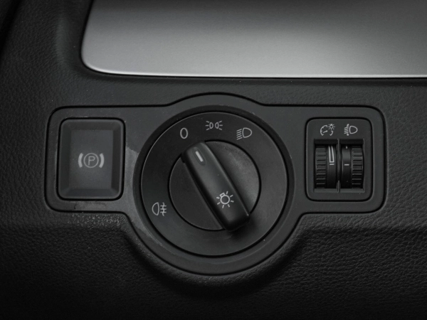 Volkswagen Passat, B6 фото №12