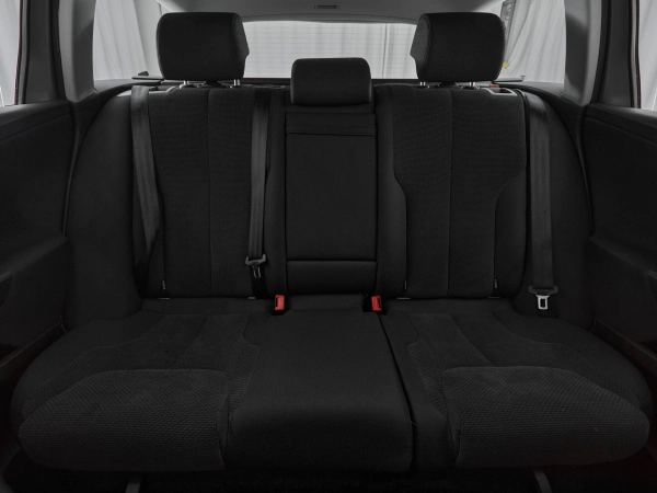 Volkswagen Passat, B6 фото №16