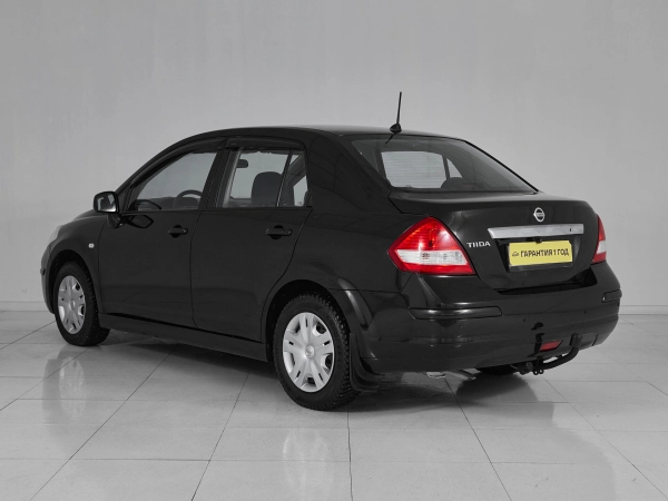 Nissan Tiida, I Рестайлинг фото №4