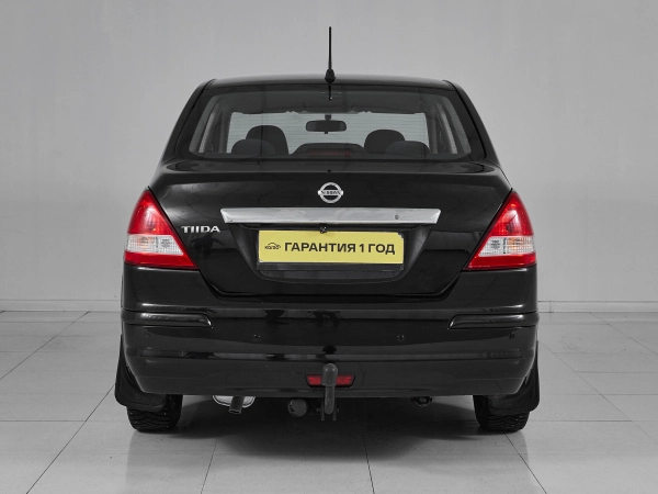 Nissan Tiida, I Рестайлинг фото №5
