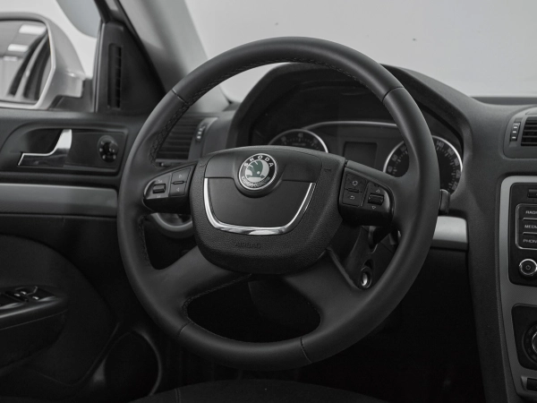 Skoda Octavia, II (A5) Рестайлинг фото №10