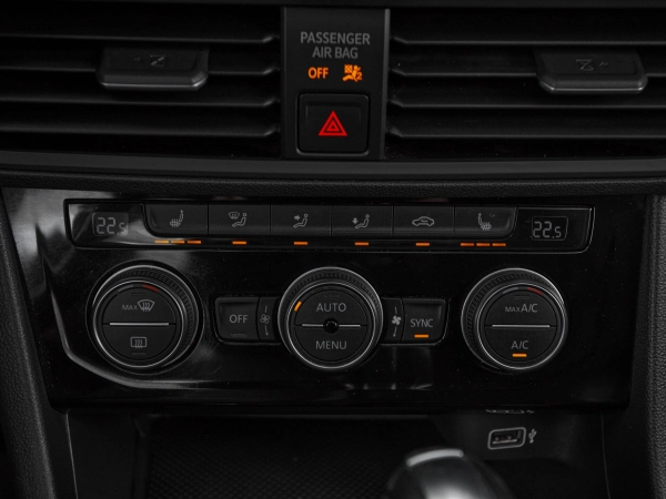 Volkswagen Jetta, VII фото №16