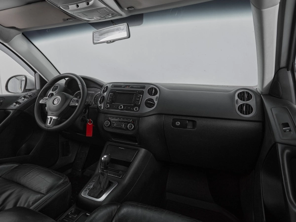 Volkswagen Tiguan, I Рестайлинг фото №7