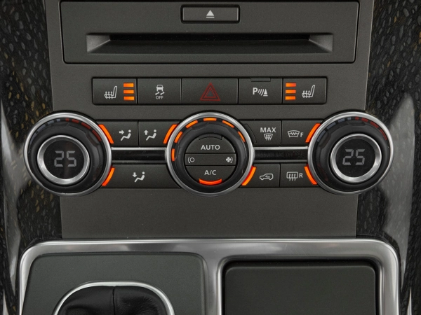 Land Rover Range Rover Sport, I Рестайлинг фото №23