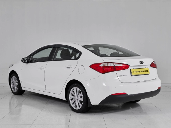 Kia Cerato, III фото №6