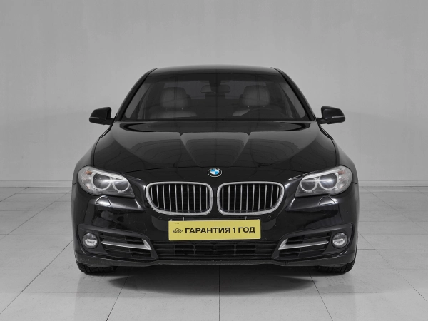 BMW 5 серии, VI (F10/F11/F07) Рестайлинг фото №2