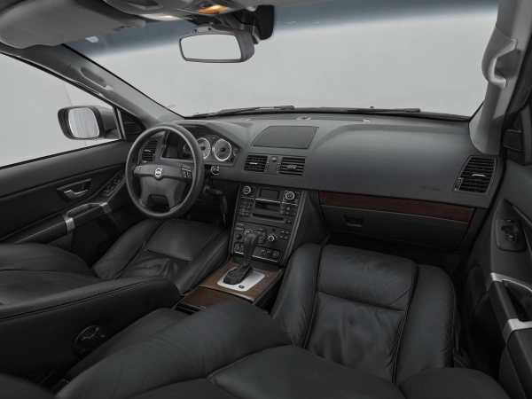 Volvo XC90, I Рестайлинг фото №7