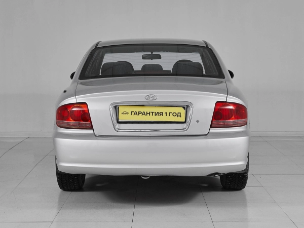 Hyundai Sonata, IV (EF) Рестайлинг фото №5