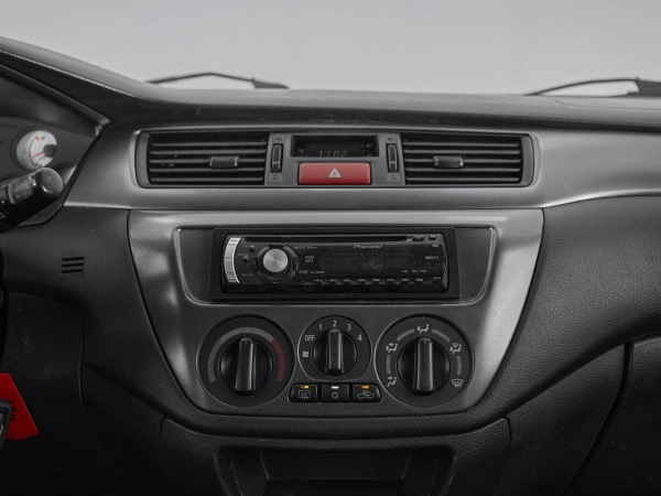 Mitsubishi Lancer, IX Рестайлинг фото №13