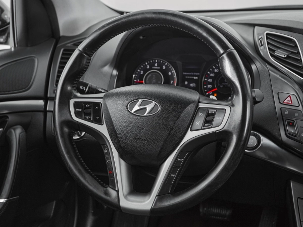 Hyundai i40, I фото №10