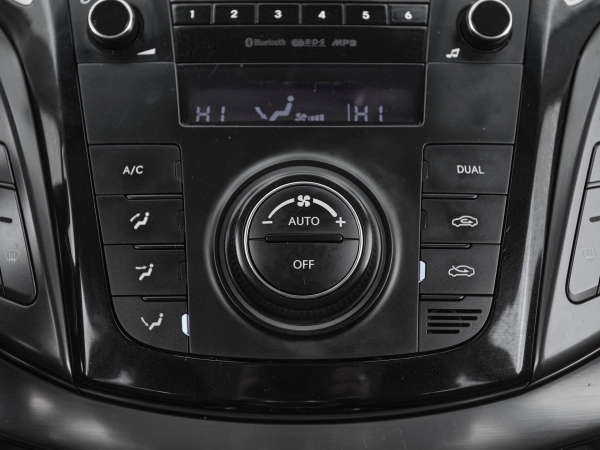 Hyundai i40, I фото №16