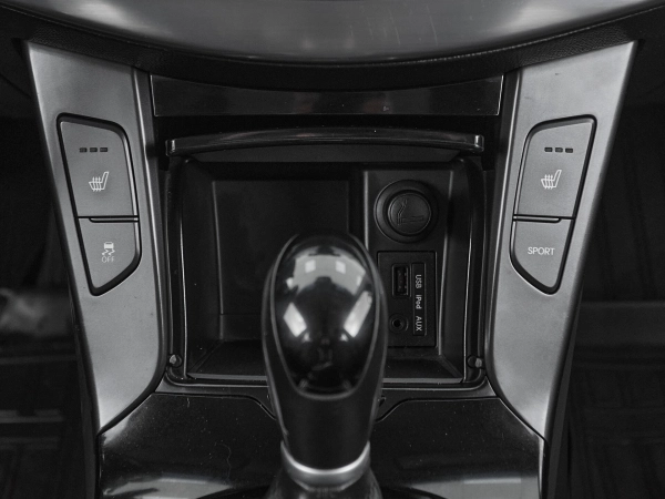 Hyundai i40, I фото №17