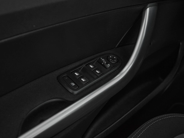 Peugeot 408, I фото №11