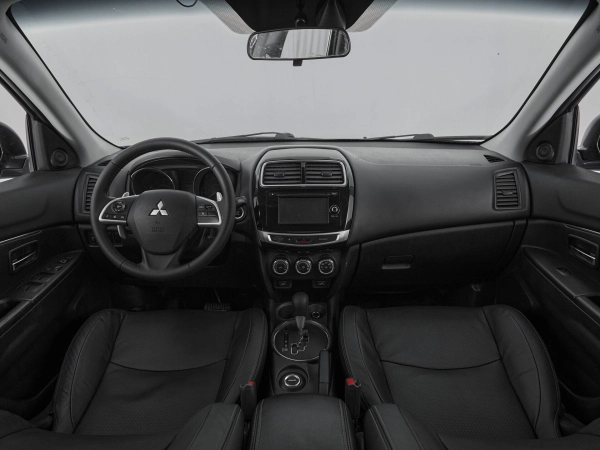 Mitsubishi ASX, I Рестайлинг фото №9