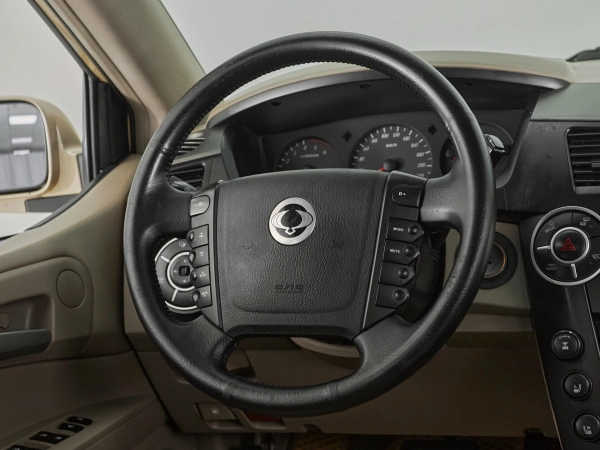 SsangYong Kyron, I Рестайлинг фото №11