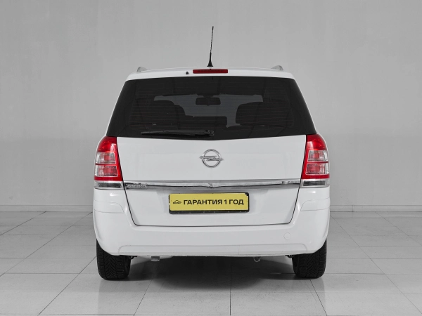 Opel Zafira, B Рестайлинг фото №5