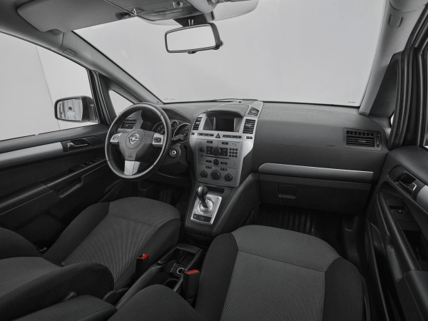 Opel Zafira, B Рестайлинг фото №7