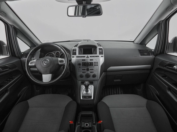 Opel Zafira, B Рестайлинг фото №8