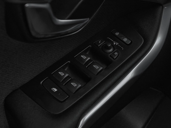 Volvo V40 Cross Country, I фото №13