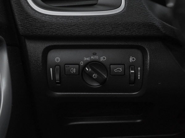 Volvo V40 Cross Country, I фото №14