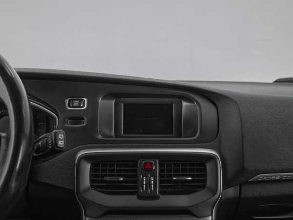 Volvo V40 Cross Country, I фото №15