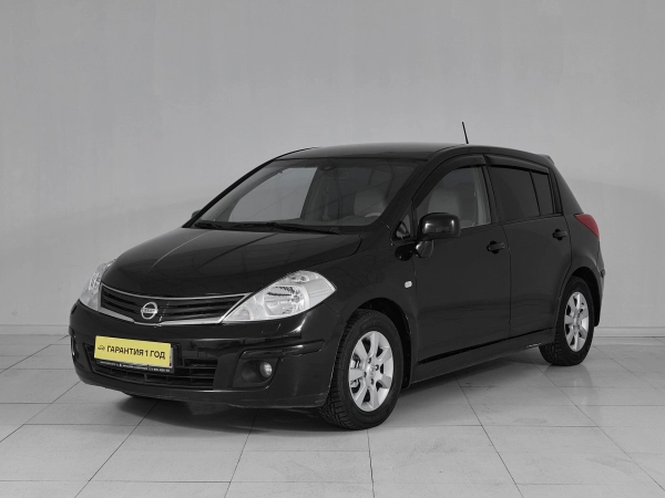 Nissan Tiida, I Рестайлинг фото №1