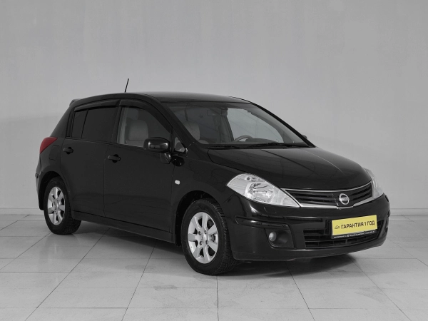 Nissan Tiida, I Рестайлинг фото №3