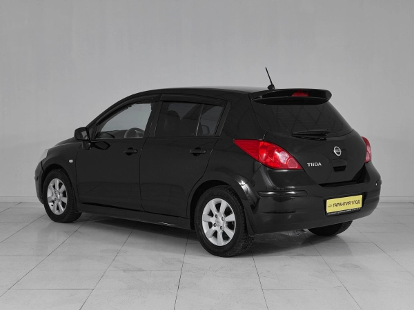 Nissan Tiida, I Рестайлинг фото №4