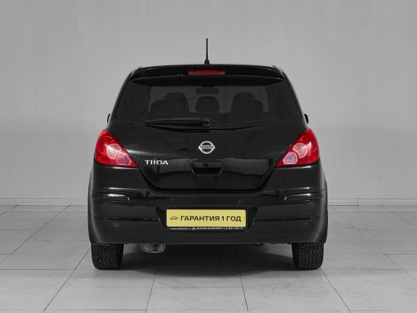 Nissan Tiida, I Рестайлинг фото №5
